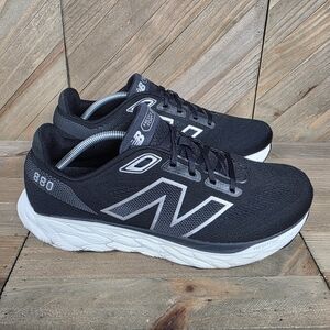 New Balance Fresh Foam X 880 v14 Mens Athletic Running Shoes Size 11.5 4E Black.